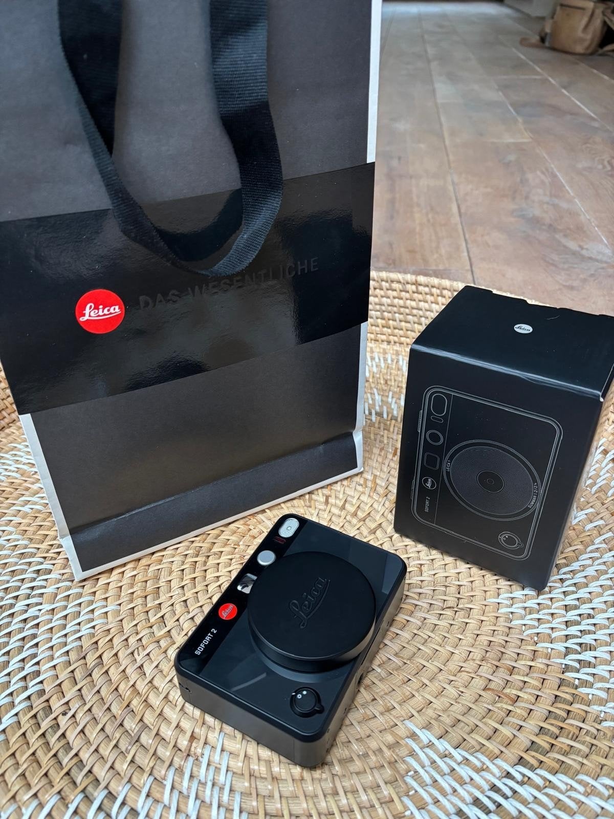 Leica Sofort 2 Instant Camera - nieuw, Audio, Tv en Foto, Fotocamera's Digitaal, Handleiding, Instant camera, Ophalen of Verzenden