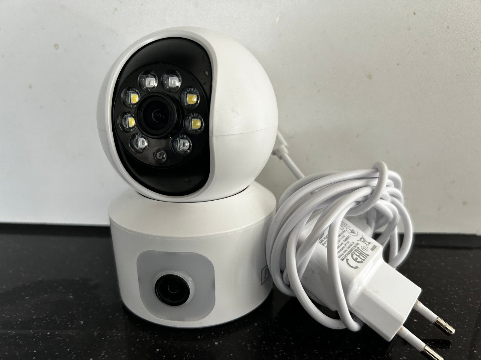 Pet Cam / Nanny cam, Ophalen, Zo goed als nieuw