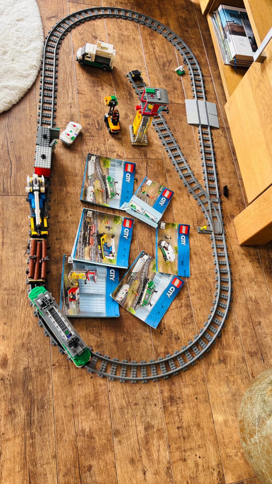 Lego city vrachttrein, 60198, Kinderen en Baby's, Speelgoed | Duplo en Lego, Ophalen of Verzenden, Zo goed als nieuw