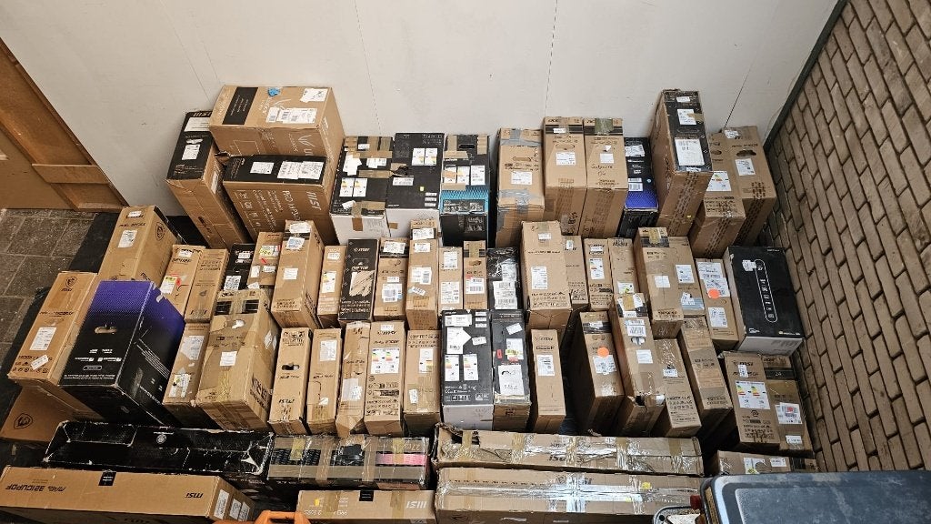 69 Monitoren MSI, Alienware, Acer voor refurbishing, Ophalen, In hoogte verstelbaar, Alienware, Ultra HD (4K)