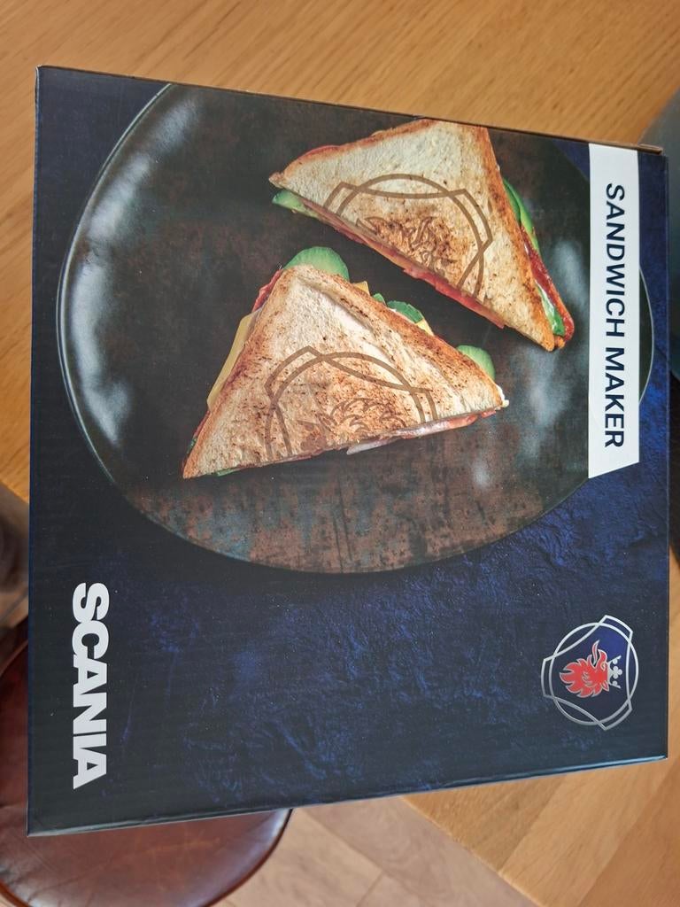 Tosti-apparaat met Scania logo, nieuw in doos, Ophalen