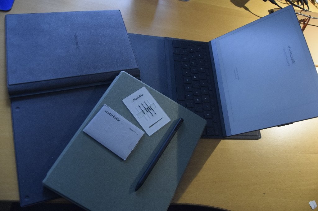 Remarkable 2 set met 2 folio's (keyboard)  - complete set, 8 GB, Ophalen of Verzenden, Zo goed als nieuw, Remarkable II