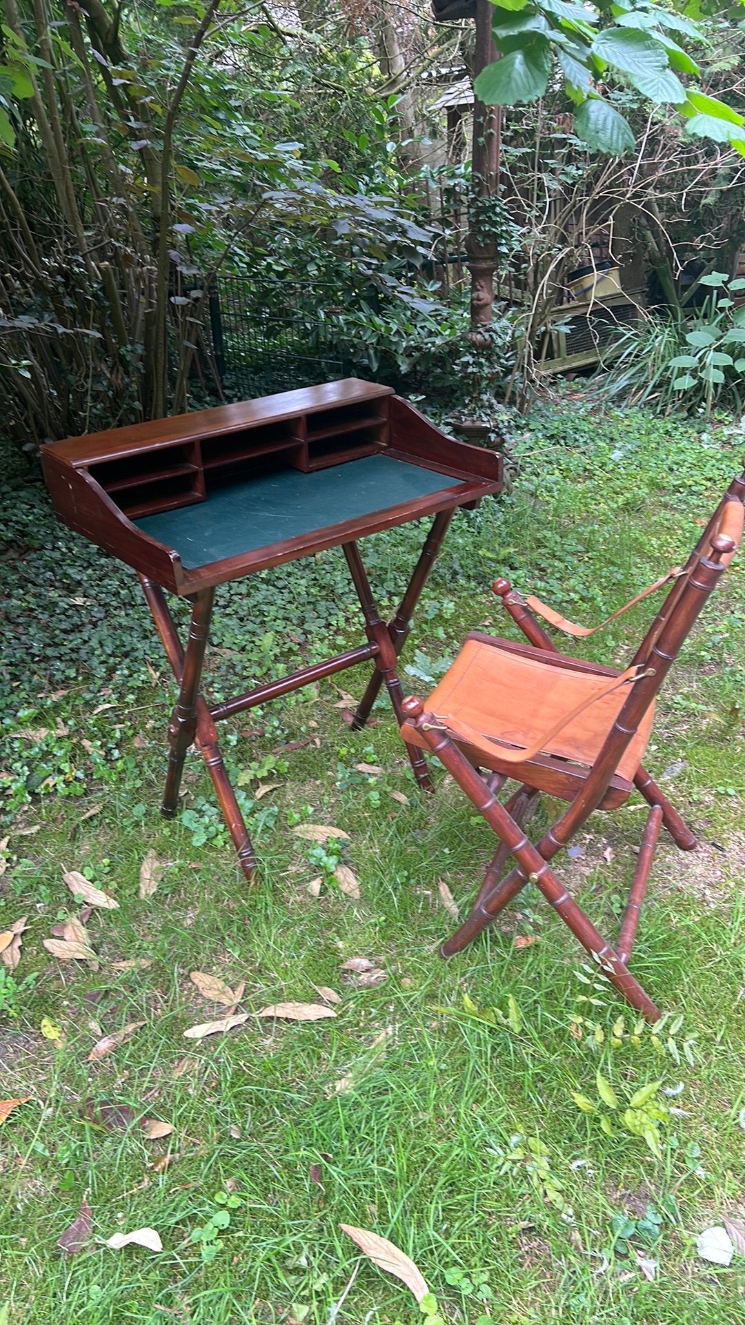 Bureau set, Ophalen