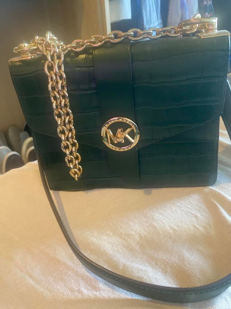 Michael Kors Groene Schoudertas met Gouden Ketting, Ophalen of Verzenden, Zo goed als nieuw, Groen, Schoudertasje