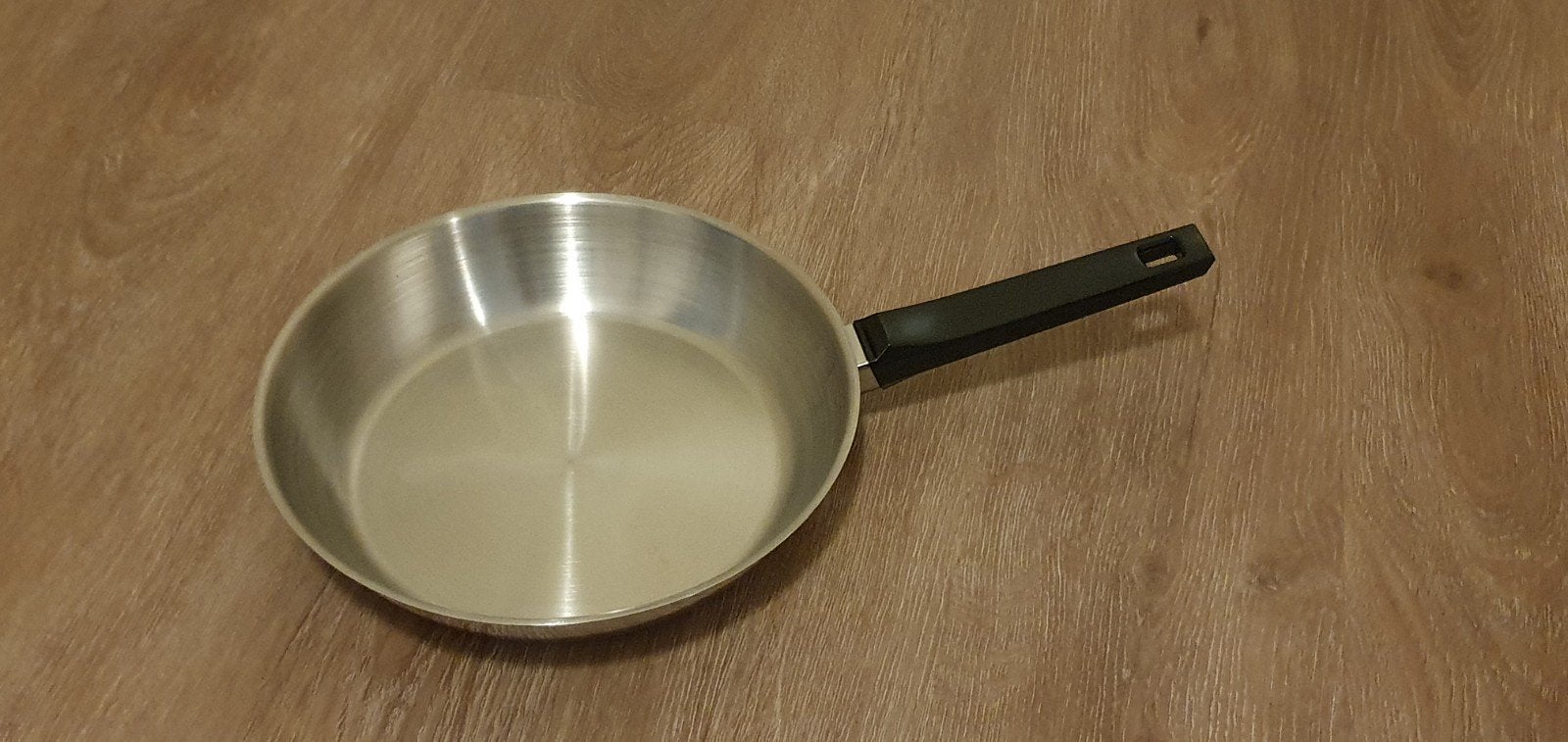 Magefesa Essencial Inox koekenpan 20 cm., Huis en Inrichting, Keuken | Potten en Pannen, Koekenpan, Nieuw, Ophalen of Verzenden