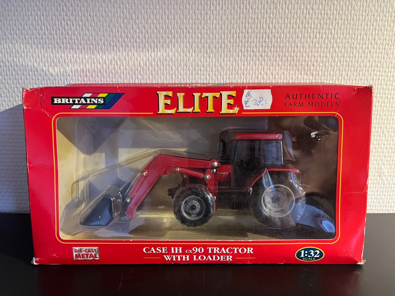 Britains 1:32, Ophalen of Verzenden, Zo goed als nieuw, Tractor of Landbouw, Britains
