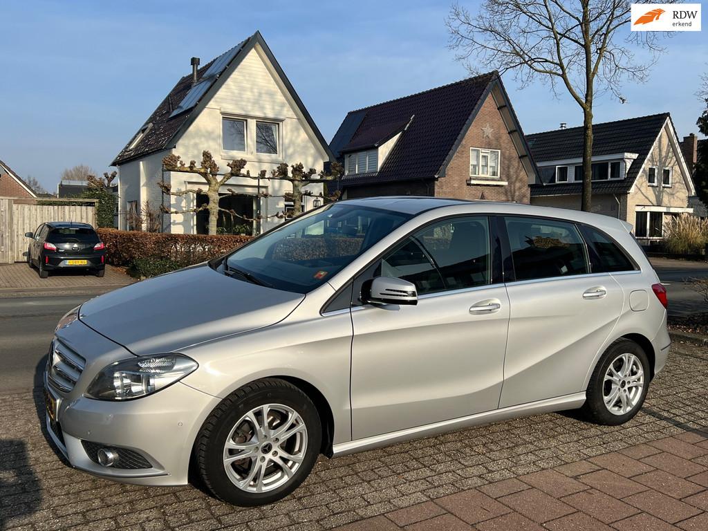 Mercedes-Benz B-klasse 180 CDI Ambition Navigatie PDC APK T/, Voorwielaandrijving, Euro 5, Stof, Gebruikt