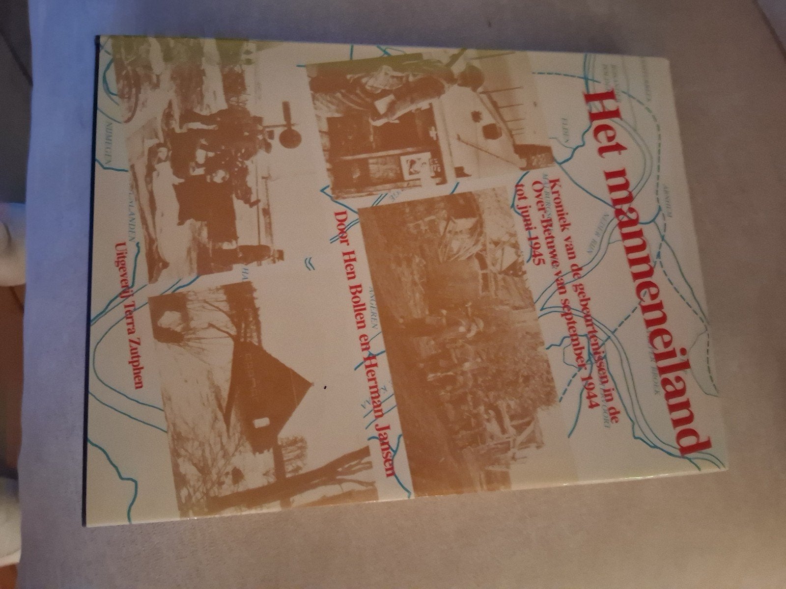Het manneneiland, Ophalen of Verzenden, Zo goed als nieuw