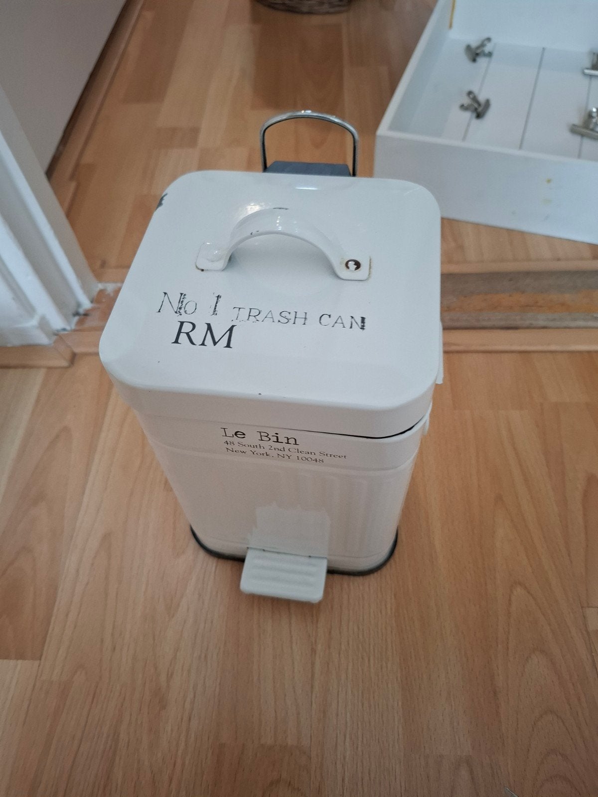 Riviera Maison prullenbakje - No. 1 Trash Can RM, Ophalen, Gebruikt, Met pedaal, Minder dan 10 liter