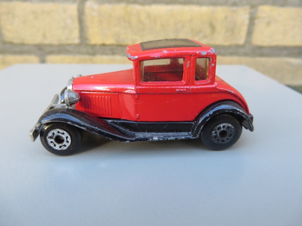 Matchbox Model A Ford Zwart - Rood, Ophalen of Verzenden, Gebruikt, Auto