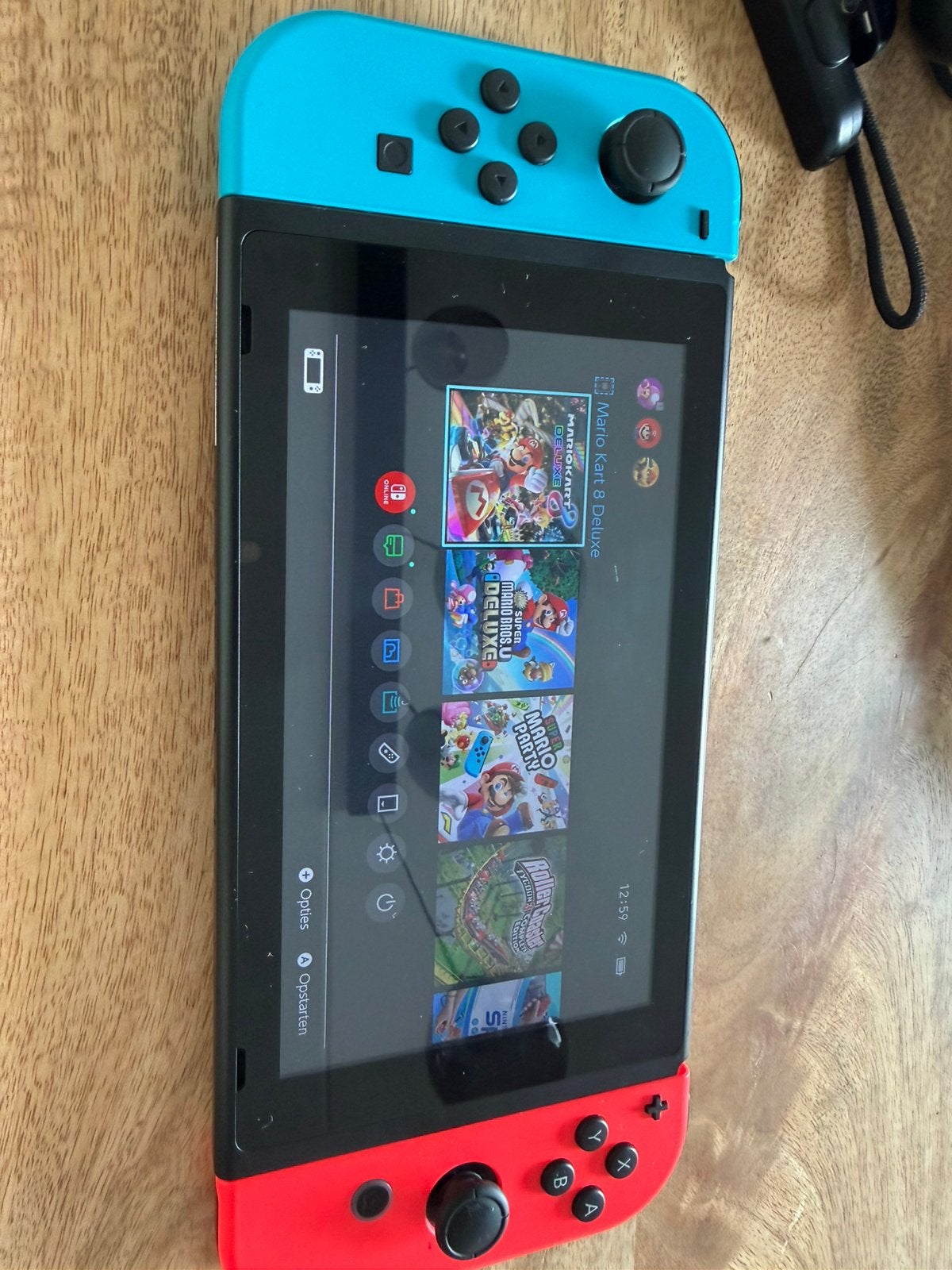 Nitendo switch te koop, Ophalen, Gebruikt, Met 2 controllers, Met harde schijf