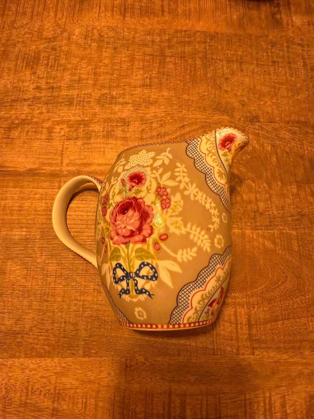 Pip Studio ‘Floral’ khaki waterkan, Ophalen of Verzenden, Zo goed als nieuw, Porselein, Overige stijlen