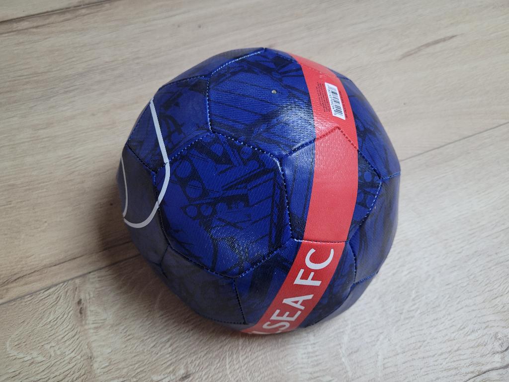 NIKE Chelsea voetbal size 5 *nieuw* ~ LG6705, Maat M, Ophalen of Verzenden, Nieuw, Bal