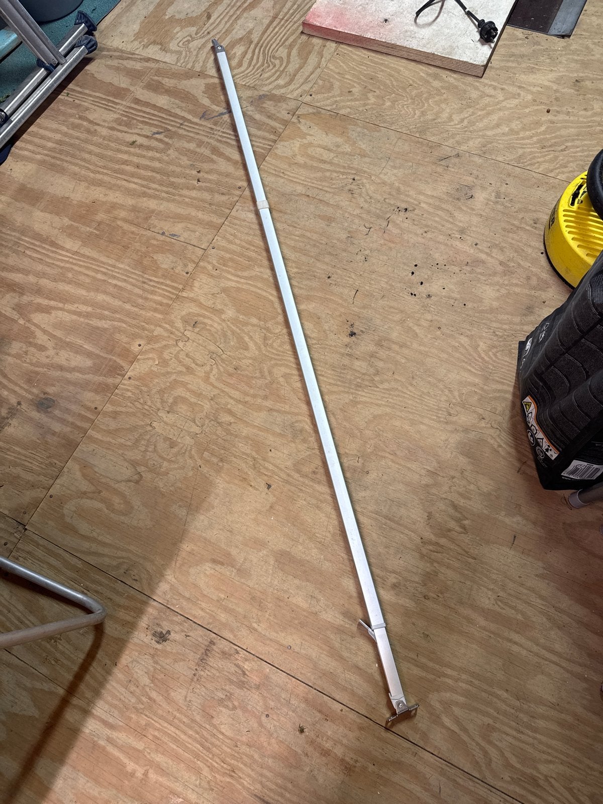 Aluminium uitschuifbare paal met scharnierende voet, Ophalen of Verzenden, Gebruikt
