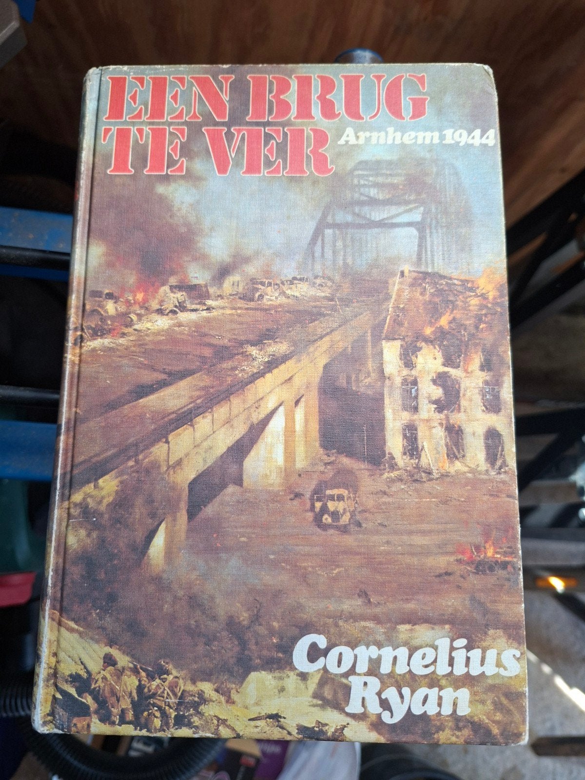 Een Brug Te Ver - Arnhem 1944 door Cornelius Ryan, Boeken, Ophalen of Verzenden, Landmacht, Cornelius Ryan, Tweede Wereldoorlog