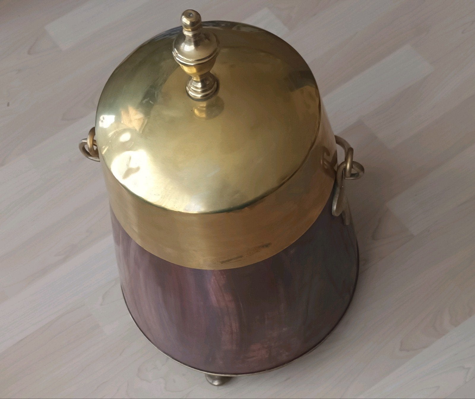 antieke doofpot. 50cmhoog. 35diam bodem.4kg., Ophalen, Koper