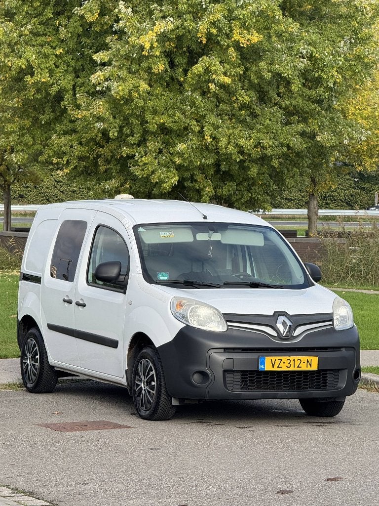 Renault Kangoo 1.5 DCI 90 Express Black Edition, 21 km/l, Euro 5, Stof, Zwart