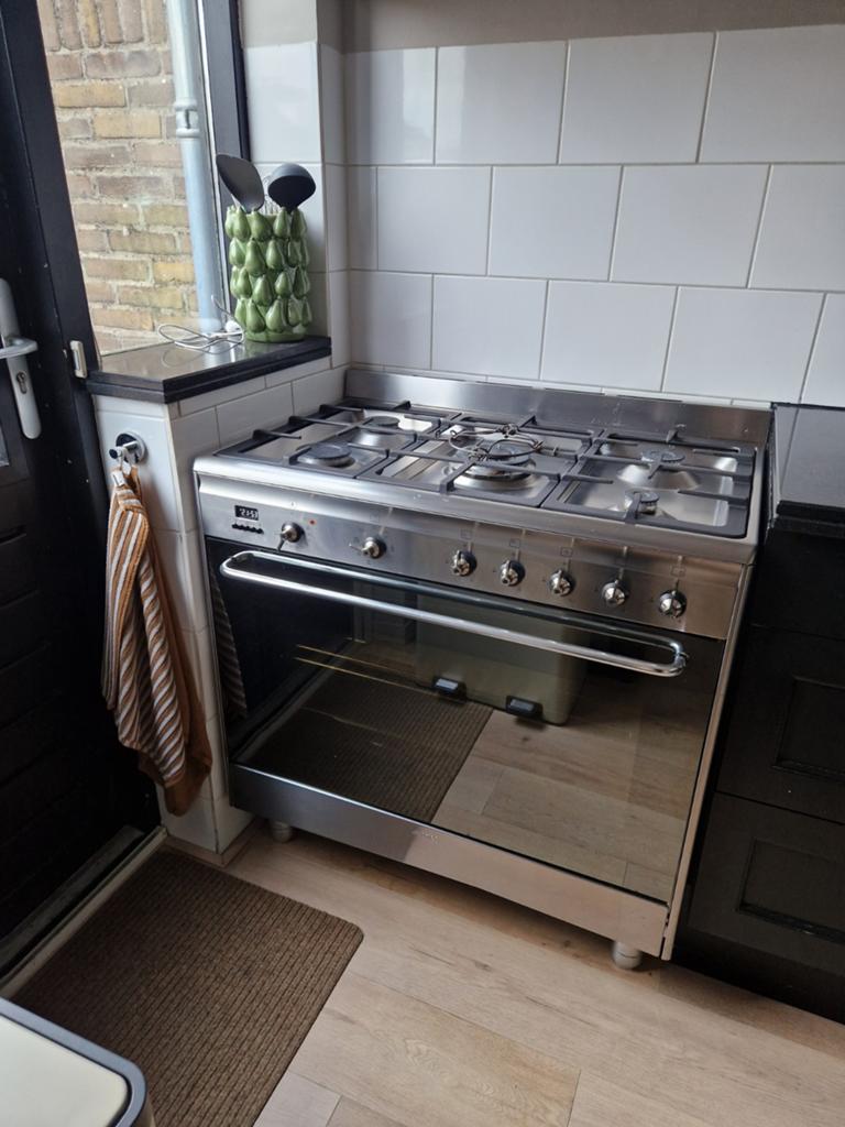 Smeg Fornuis met Gas Kookplaat en Oven - RVS, Witgoed en Apparatuur, Fornuizen, Gebruikt, 60 cm of meer, Ophalen of Verzenden