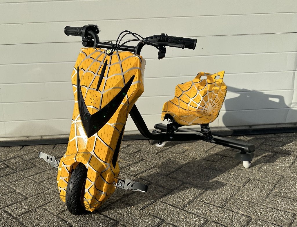 Elektrische Drift Trike Kart geel 250W 36V Bluetooth / Verin, Kinderen en Baby's, Speelgoed | Buiten | Accuvoertuigen, Nieuw, Ophalen of Verzenden