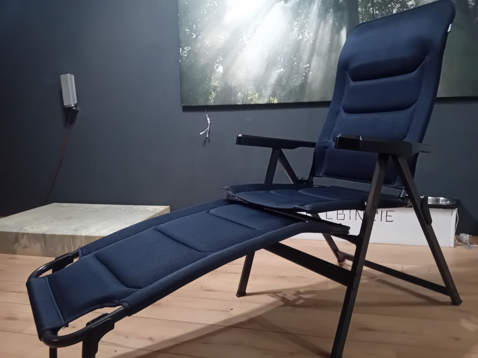 2x RedWood Campingstoel met voetenbank - Zo goed als nieuw, Ophalen of Verzenden, Zo goed als nieuw, Campingstoel