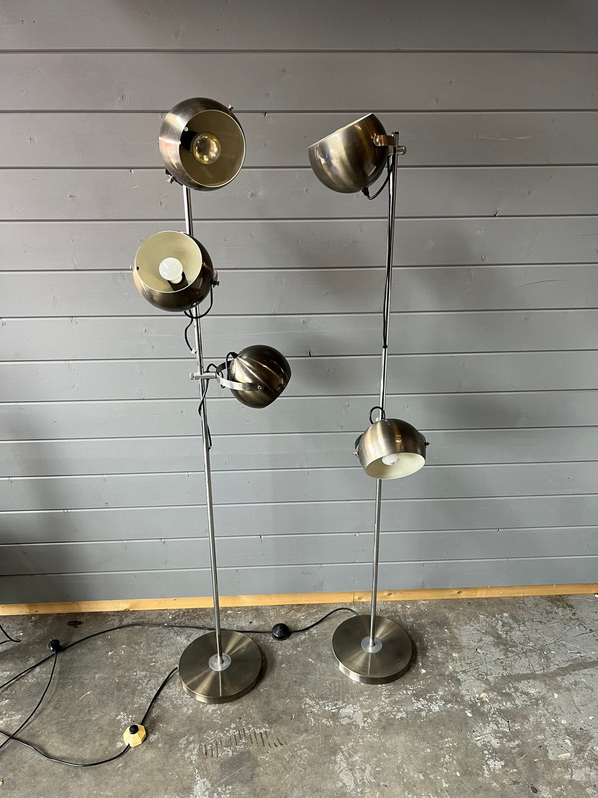 Twee vintage staande vloerlampen, Ophalen, O, O, 150 tot 200 cm