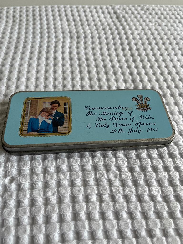 Lady Diana Vintage metalen pennendoosje (5), Diversen, Ophalen of Verzenden, Gebruikt