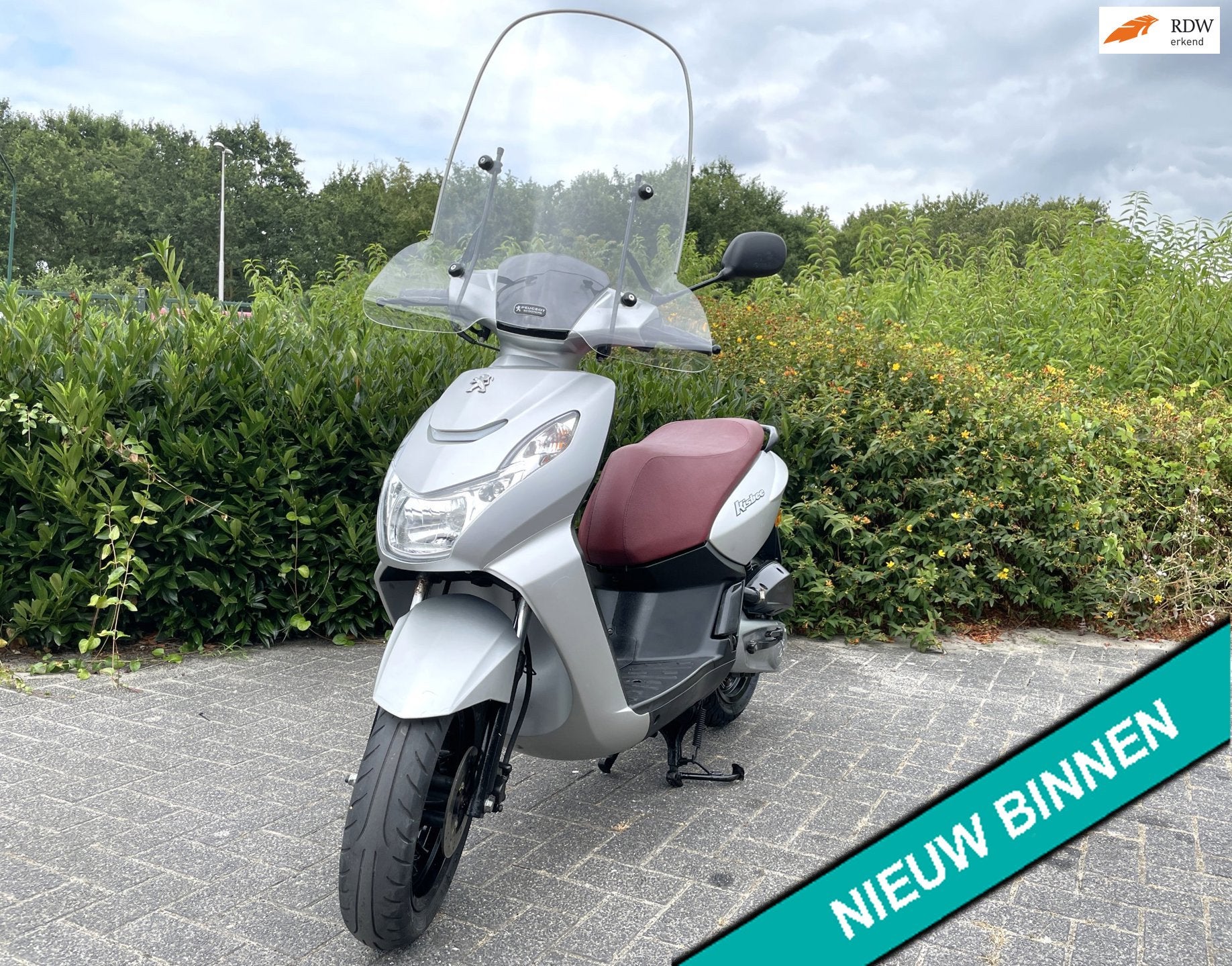 Peugeot Kisbee Scooter Windscherm BETAAL met in3, Fietsen en Brommers, Scooters | Peugeot, Overige modellen, P, 49 cc, P
p  p, NL