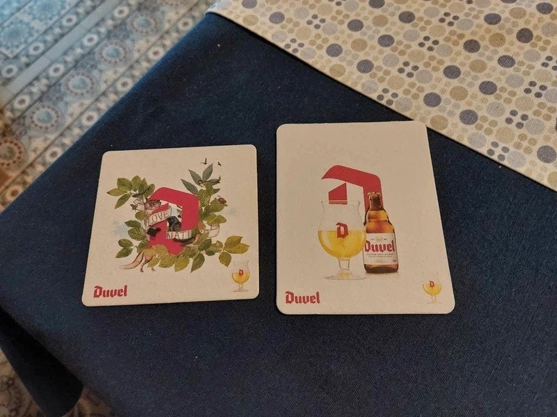 2 Bierviltjes : Duvel / Brouwerij Moortgat, Ophalen of Verzenden, Zo goed als nieuw, Viltje(s), Overige merken