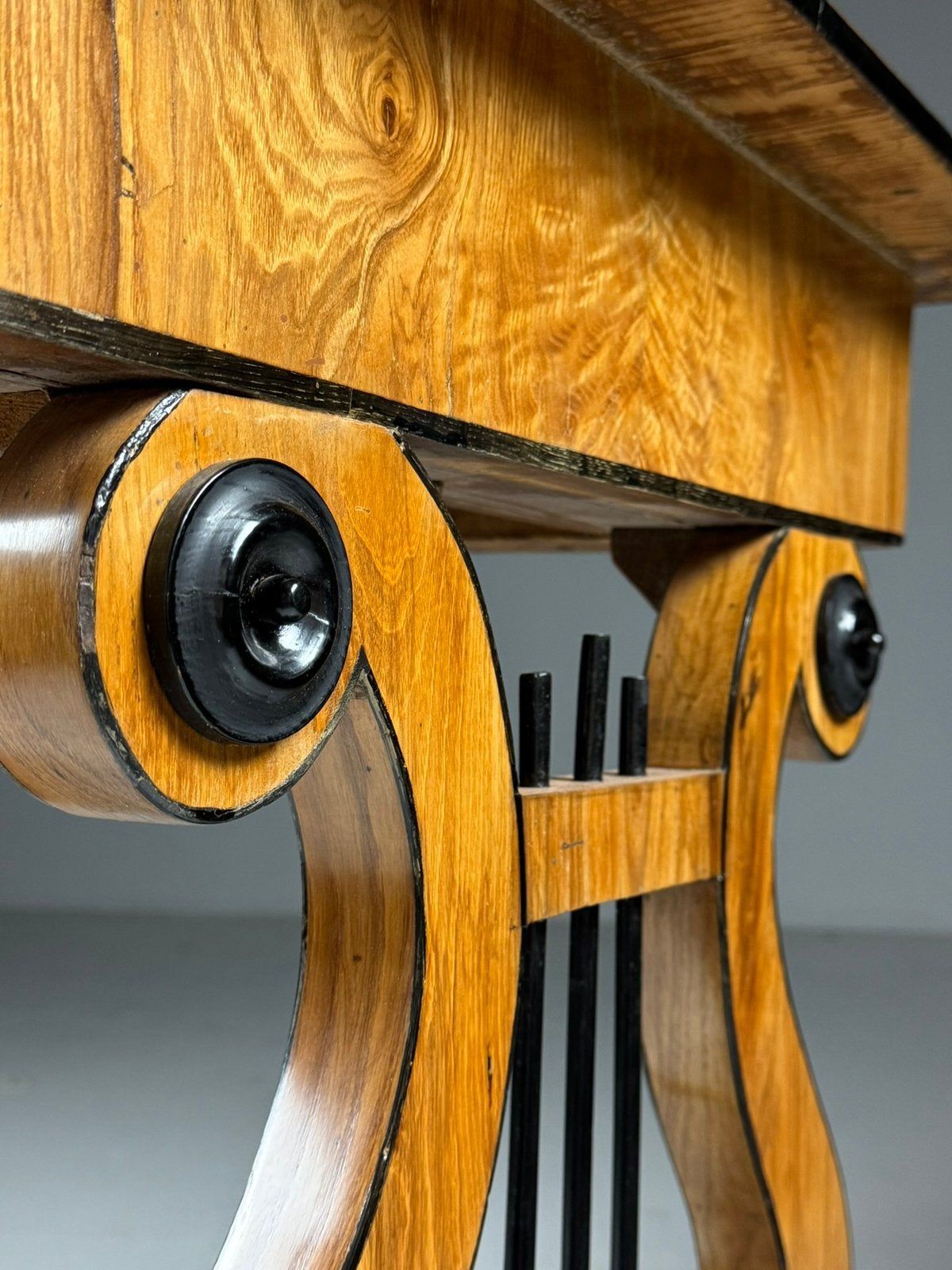 Biedermeier center table / schrijftafel 19e eeuw, Antiek en Kunst, Ophalen of Verzenden