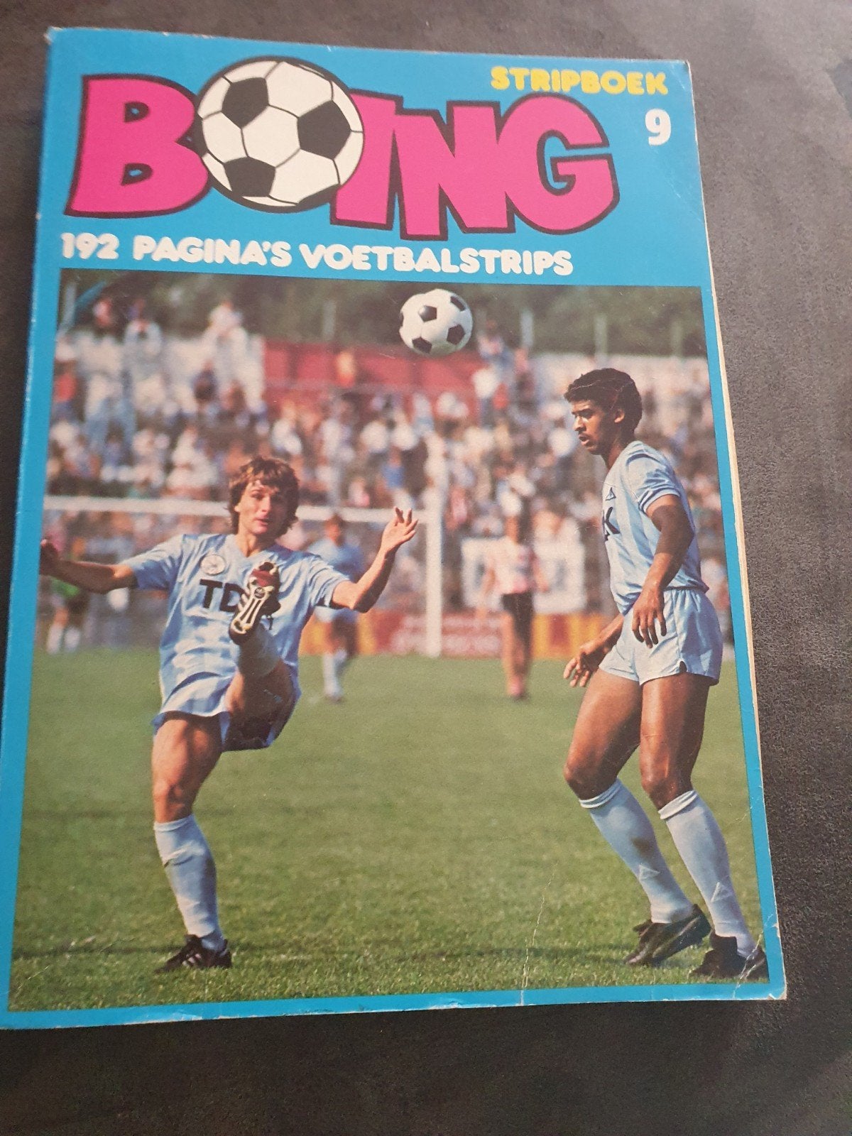 BONG Stripboek 9: 192 Pagina's Voetbalstrips, Eén stripboek, Ophalen of Verzenden, Gelezen, Onbekend