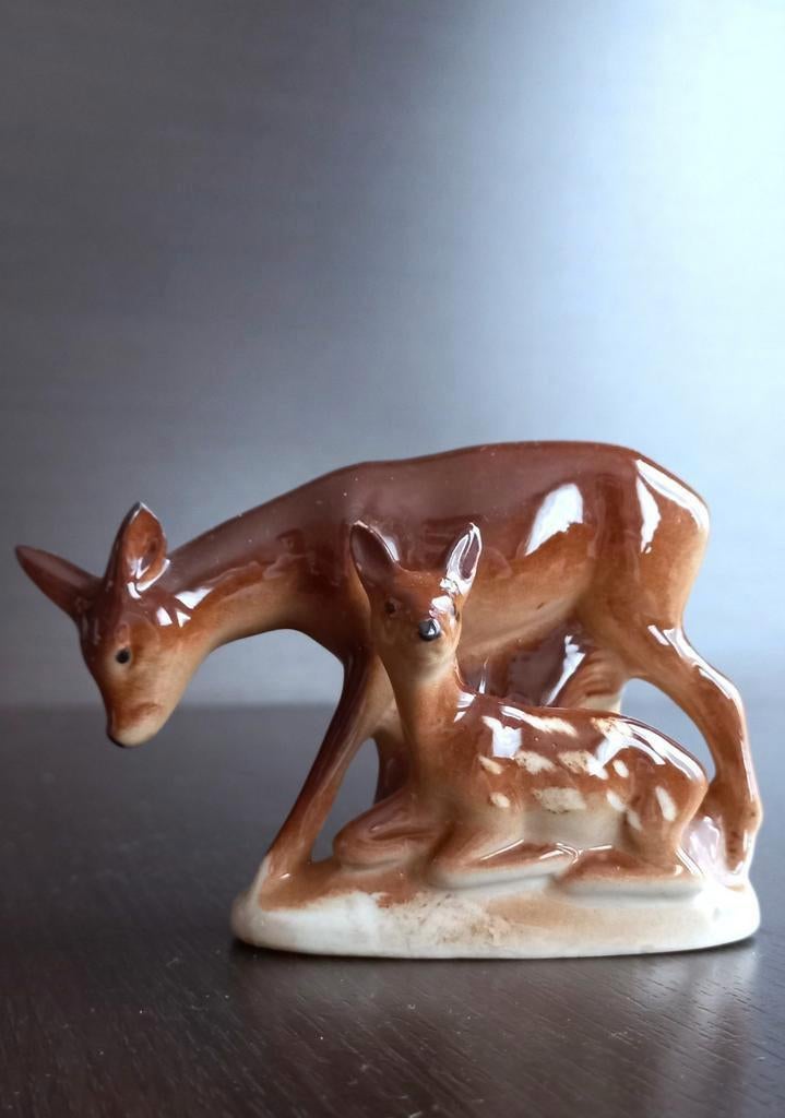 Vintage 1960s. Eastern German porcelain Lippelsdord GDR figu, Antiek en Kunst, Antiek | Porselein, Ophalen of Verzenden