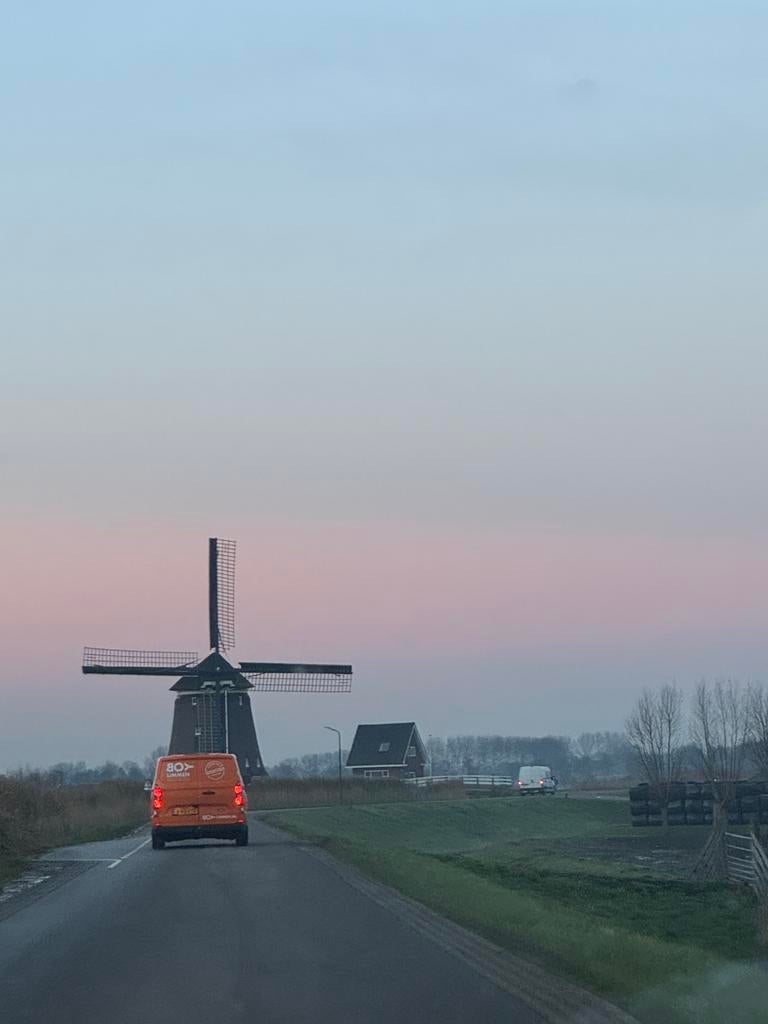 Truck driver / Vrachtwagenchauffeur Ik zoek werk