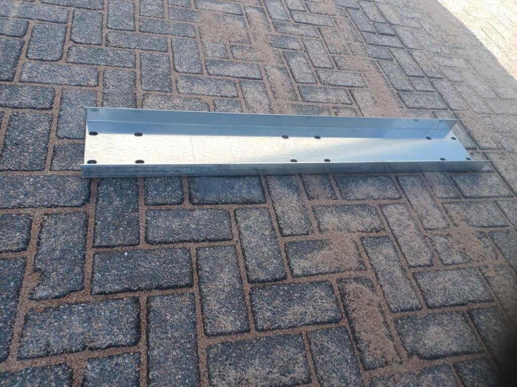Stalen u profiel 123 cm b 20 cm h 5 cm staalprofiel, Doe-het-zelf en Verbouw, Ophalen, Zo goed als nieuw
