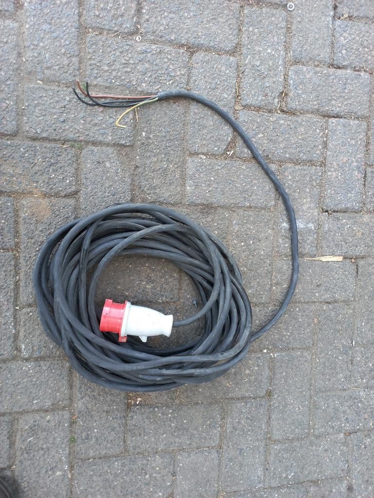 18 m verlengsnoer verlengkabel 380 volt 3fase & aarde haspel, Ophalen of Verzenden, Zo goed als nieuw, Kabel of Snoer