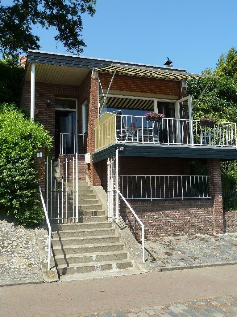 Vakantiewoning, uniek gelegen in Kessel aan de Maas, Internet, Dorp, Limburg, Appartement