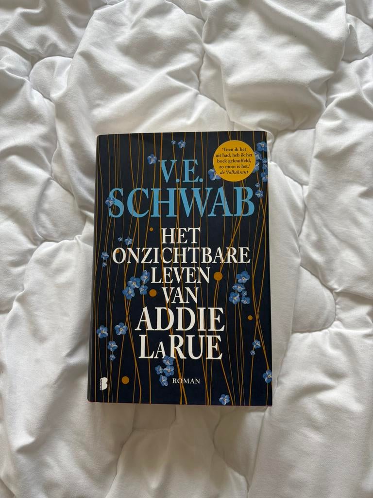 V.E. Schwab - Het onzichtbare leven van Addie LaRue, Boeken, Ophalen, Zo goed als nieuw, V.E. Schwab