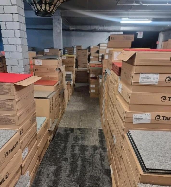 TAPIJTTEGELS OUTLET NU RESTANT PARTIJEN VERKOOP WAALWIJK, Huis en Inrichting, Stoffering | Vloerbedekking, Ophalen, Crème, 75 m² of meer