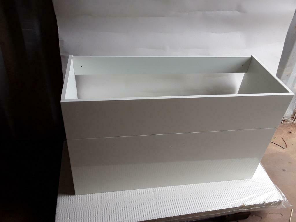 nieuw in doos Badkamerkast hoog glans wit, Ophalen, 100 tot 150 cm, Nieuw, Minder dan 100 cm
