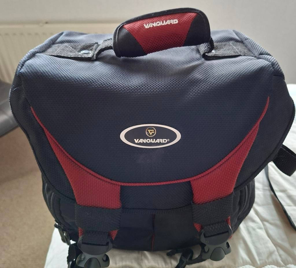 Vanguard camera tas - Weinig Gebruikt. Draagriem aanwezig., Verzenden, Zo goed als nieuw, Overige typen, Overige merken