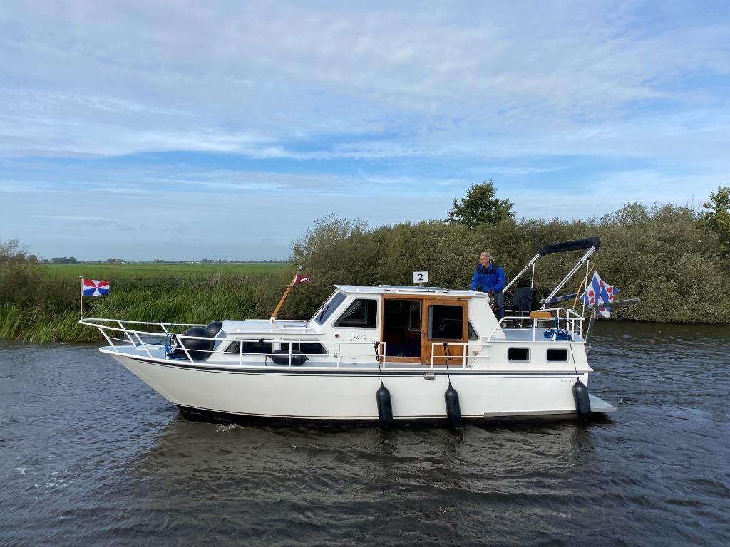 Foto 20 van Last minute! Motorkruiser, boot huren. Bootverhuur Friesland
