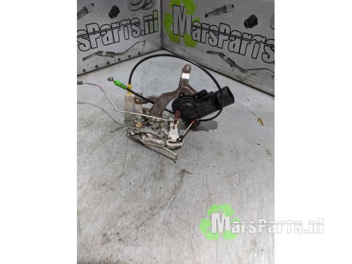 Deurslot Mechaniek 2Deurs rechts van een Peugeot 107, Gebruikt, -, -, Ophalen of Verzenden