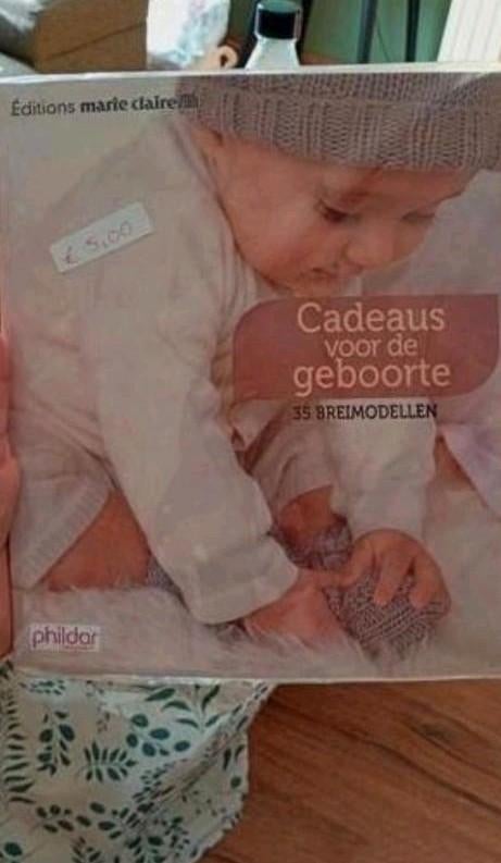 Nmr 2: Cadeaus voor de geboorte 35 modellen, Ophalen of Verzenden