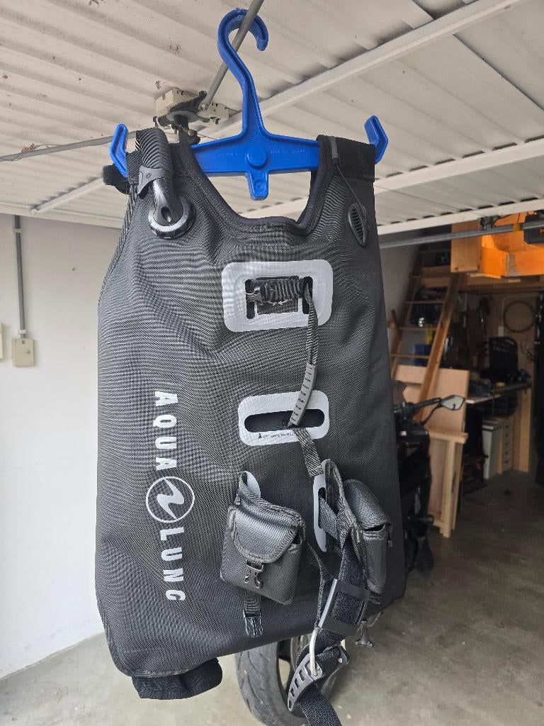 Duikjacket Aqualung dimension., Watersport en Boten, Duiken, Ophalen, Zo goed als nieuw, Trimvest of Wing