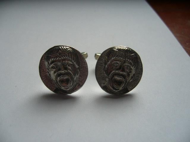 2 VINTAGE MANCHET KNOPEN MET GAPERS, Sieraden, Tassen en Uiterlijk, Antieke sieraden, Ophalen of Verzenden, Overige materialen