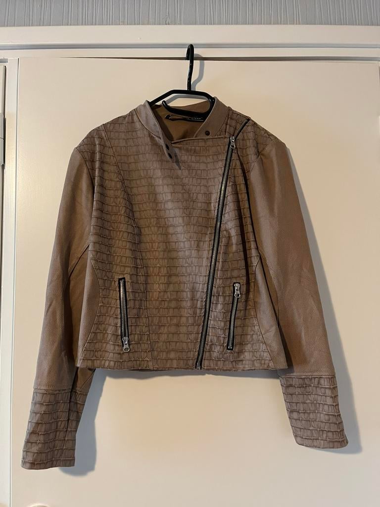 Mooi vest beige kleur maat L creme de la creme, Ophalen of Verzenden, Zo goed als nieuw, Maat 42/44 (L), Bruin