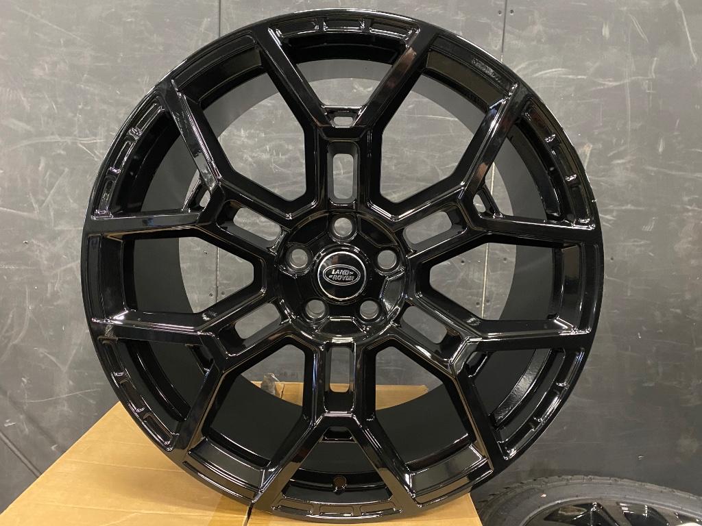 22” LAND ROVER DEFENDER 90 / 110 / 130 / V8 DYNAMIC SE / HSE, Ophalen, Velg(en), 285 mm, Nieuw