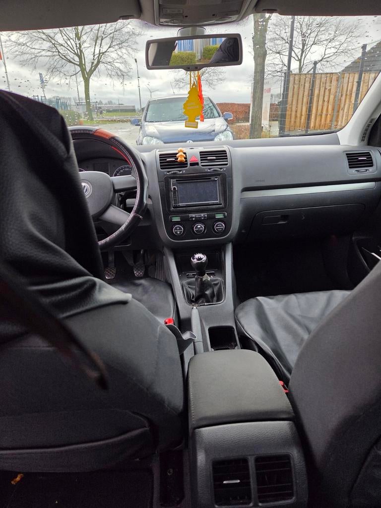 Volkswagen Golf 2.0 FSI 110KW 5D 2004 Zwart, Auto's, Voorwielaandrijving, 1254 kg, Stof, Zwart