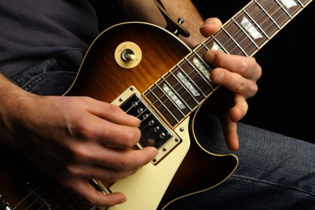 Gitaarles in Deurne, Diensten en Vakmensen, Muziekles en Zangles, Privéles, Tokkelinstrumenten
