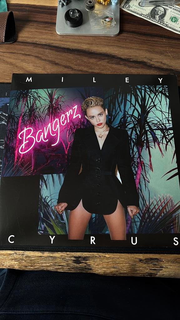 lp miley cyrus bangerz, Cd's en Dvd's, Vinyl | Pop, Ophalen of Verzenden, Zo goed als nieuw, 12 inch
