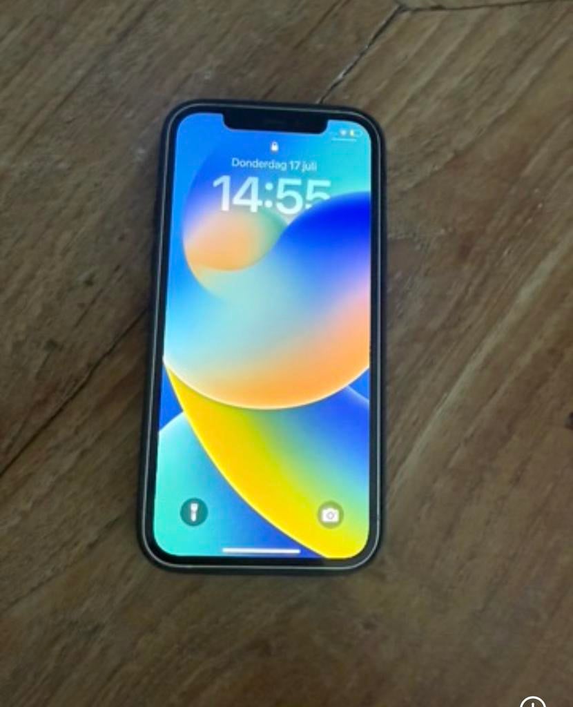 Iphone 12. Werkt goed alleen achterkant berschadigd, Gebruikt, Zwart, Ophalen of Verzenden, IPhone 12